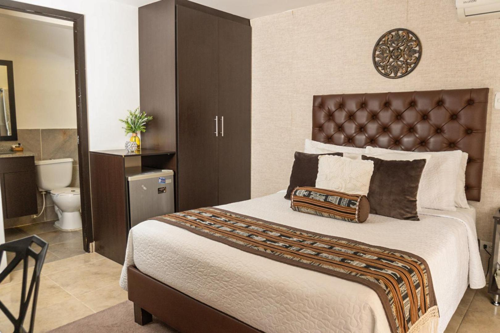 Hotel Alamos Del Parque Pereira Kültér fotó