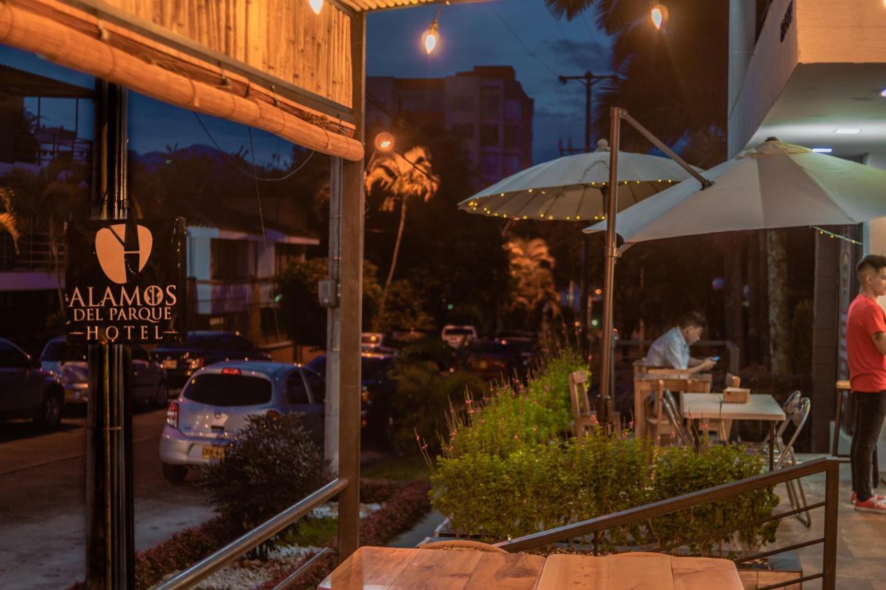 Hotel Alamos Del Parque Pereira Kültér fotó