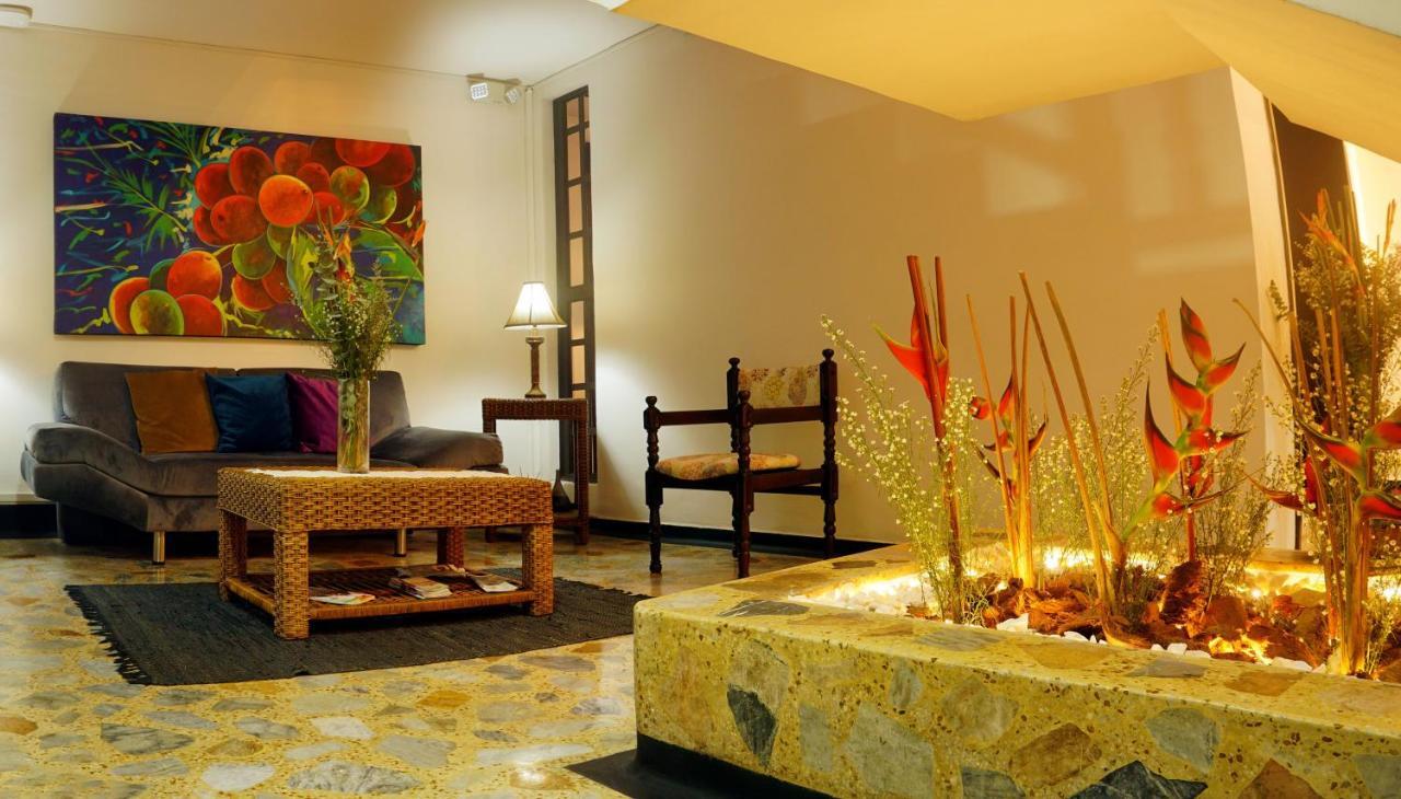 Hotel Alamos Del Parque Pereira Kültér fotó